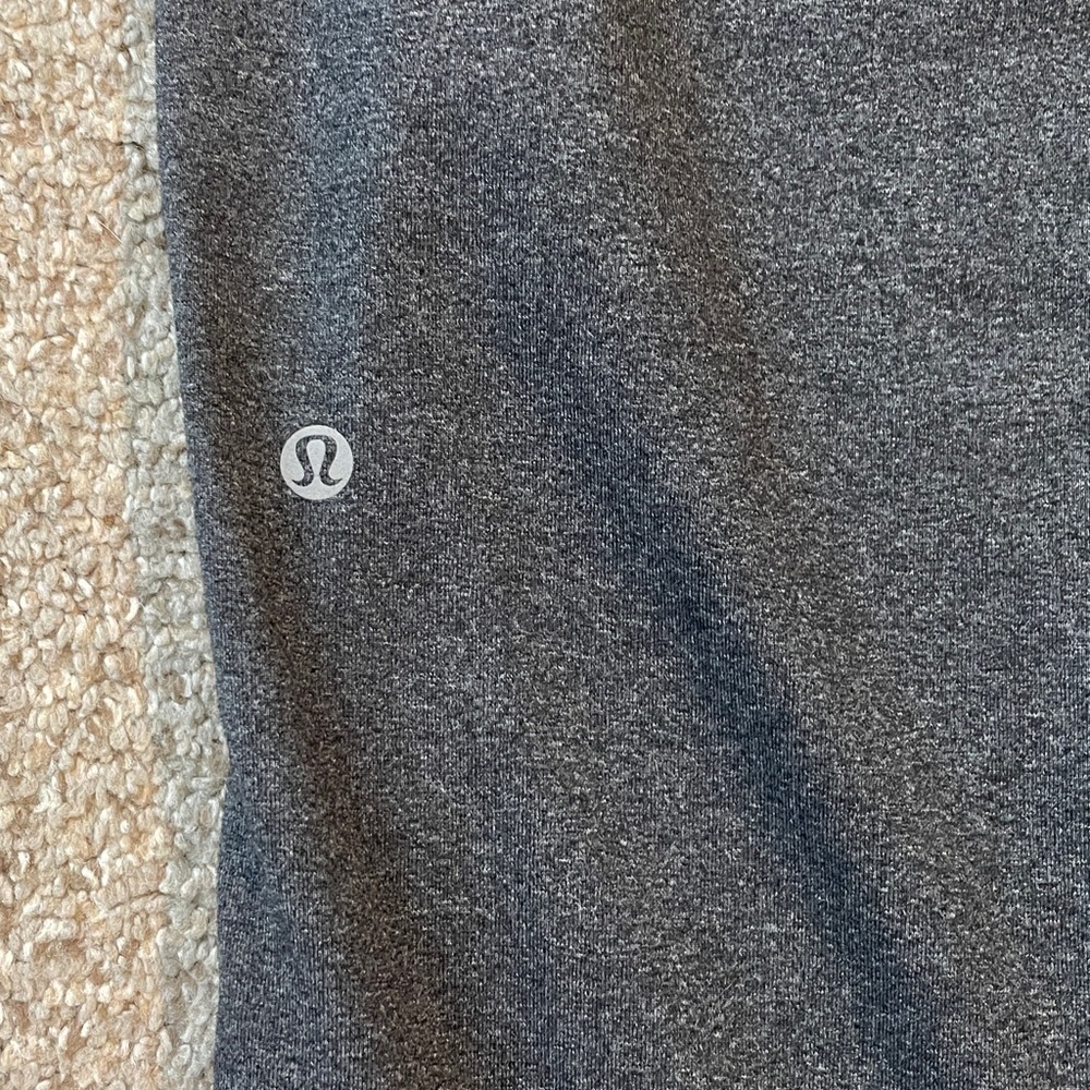 Men’s Lululemon Discipline Pant in charcoal grey. Size S. - Picture 4 of 8